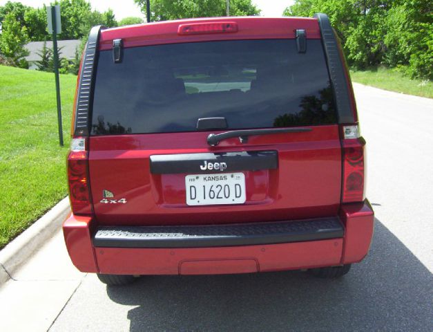 Jeep Commander 2006 photo 17