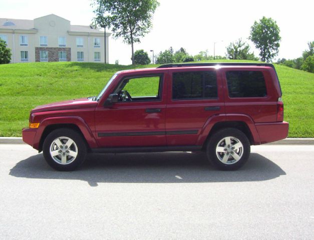 Jeep Commander 2006 photo 20