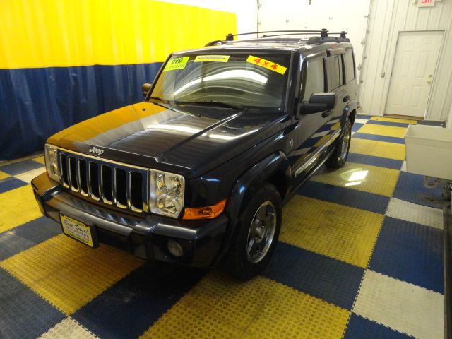 Jeep Commander Ram 3500 Diesel 2-WD SUV