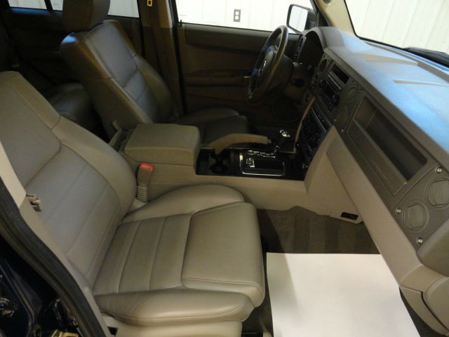 Jeep Commander 2006 photo 3