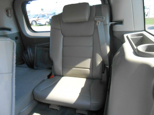 Jeep Commander 2006 photo 16