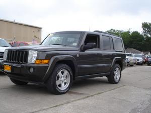 Jeep Commander Ram 3500 Diesel 2-WD Sport Utility