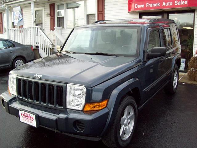 Jeep Commander 2006 photo 2