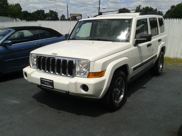 Jeep Commander 2006 photo 4