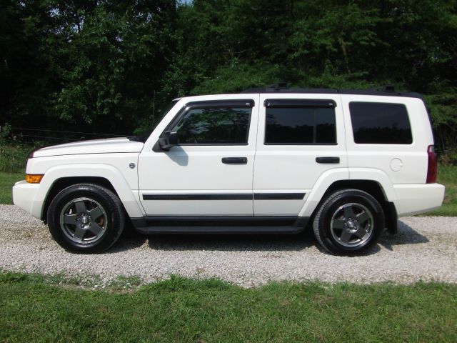 Jeep Commander 2006 photo 4