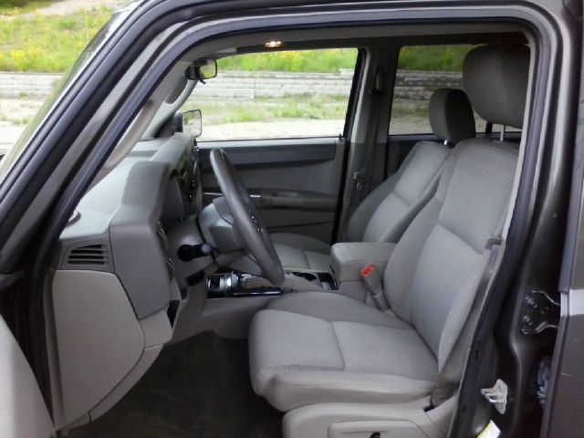 Jeep Commander 2006 photo 2