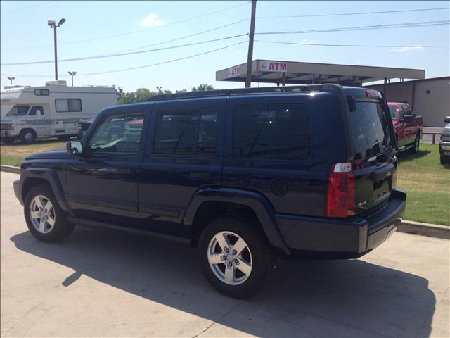 Jeep Commander 2006 photo 2