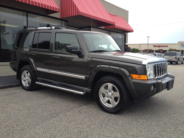 Jeep Commander Super SUV