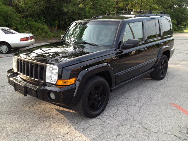 Jeep Commander I Limited SUV