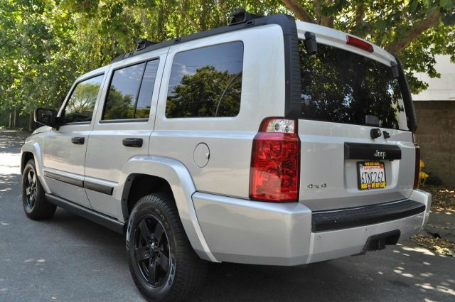 Jeep Commander 2006 photo 1