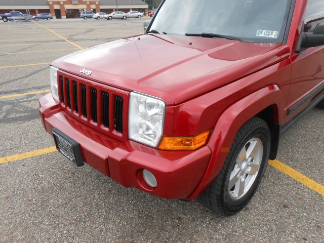 Jeep Commander 2006 photo 4