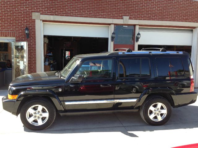 Jeep Commander 2006 photo 21