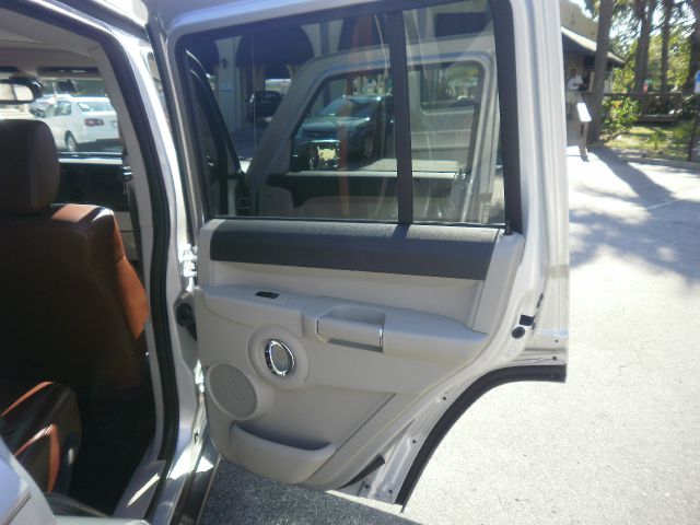 Jeep Commander 2006 photo 12