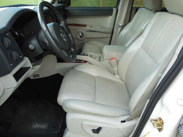 Jeep Commander 2007 photo 1