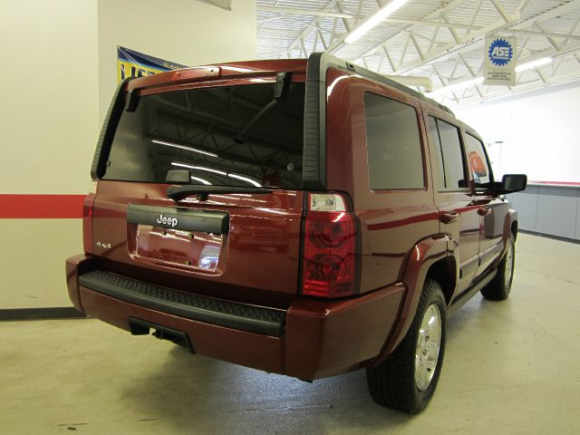 Jeep Commander 2007 photo 2