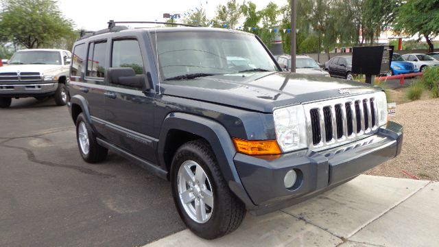 Jeep Commander 2007 photo 2