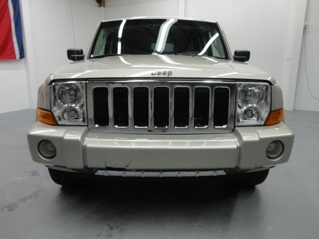 Jeep Commander 2007 photo 2