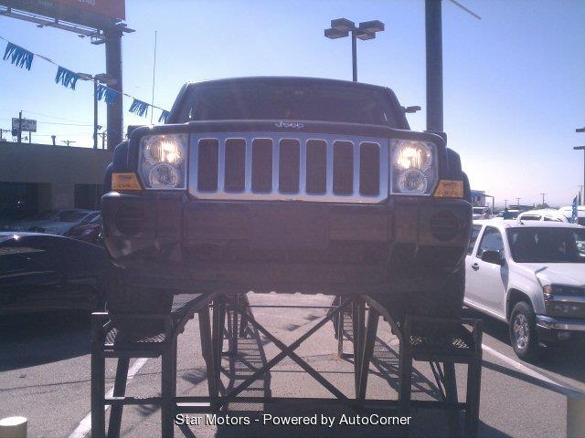 Jeep Commander 2007 photo 2