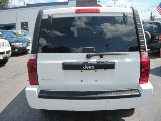 Jeep Commander 2007 photo 2