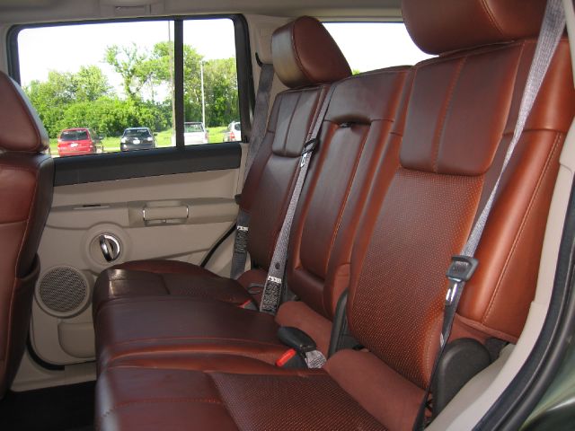 Jeep Commander 2007 photo 15