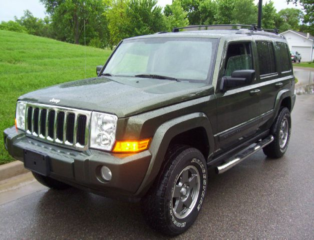 Jeep Commander 2007 photo 16