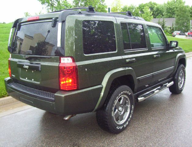 Jeep Commander 2007 photo 19