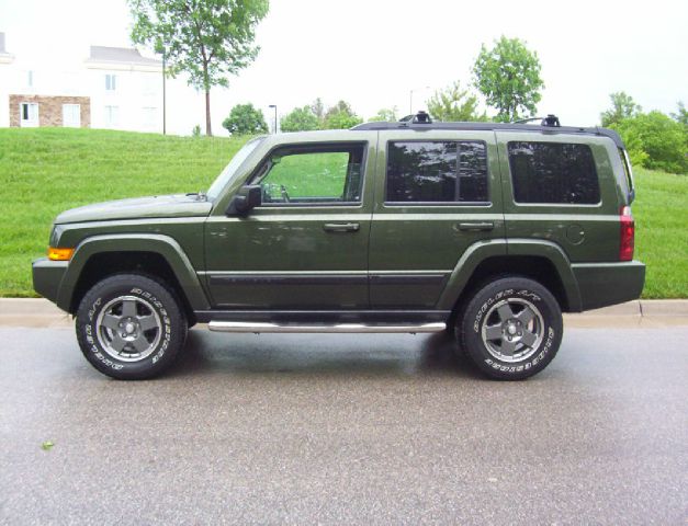 Jeep Commander 2007 photo 20