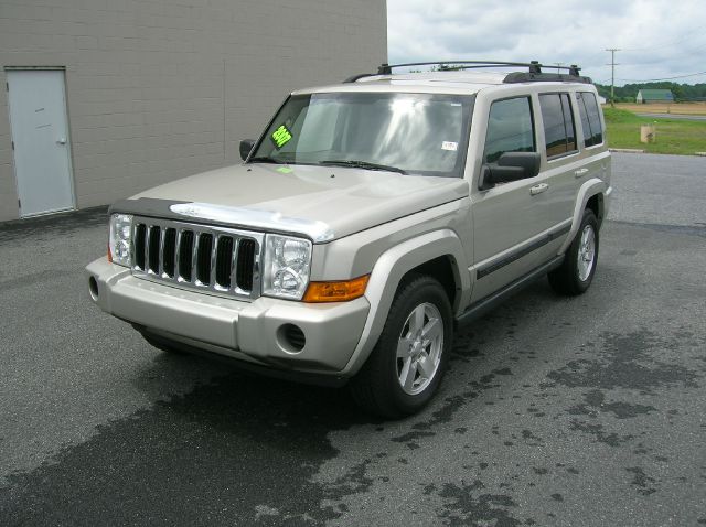 Jeep Commander 2007 photo 4