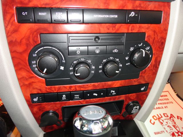 Jeep Commander 2007 photo 7