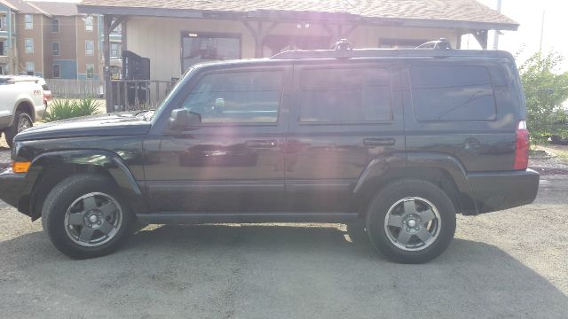 Jeep Commander 2007 photo 1