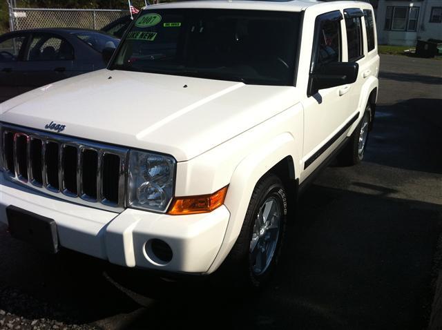 Jeep Commander 2007 photo 3