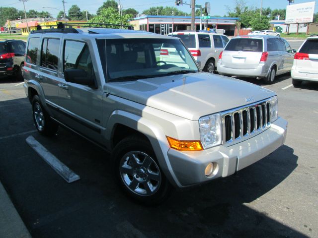 Jeep Commander 2007 photo 4