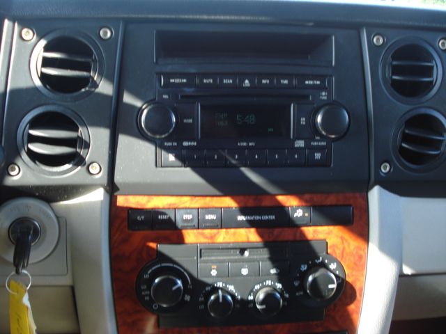 Jeep Commander 2007 photo 26