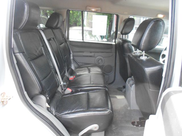 Jeep Commander 2007 photo 11