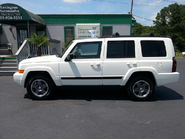 Jeep Commander 2008 photo 2