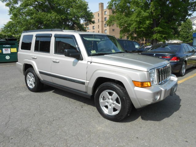 Jeep Commander Elk Conversion Van SUV