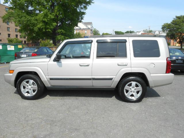 Jeep Commander 2008 photo 3