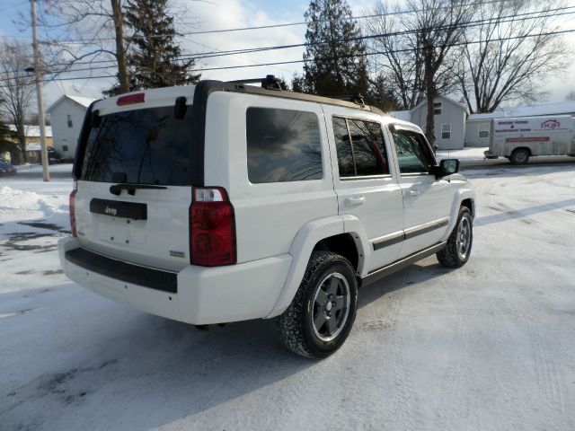 Jeep Commander 2008 photo 3