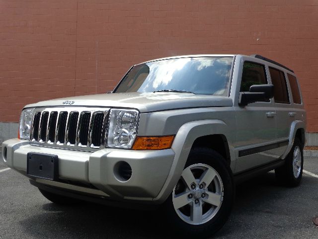 Jeep Commander 2008 photo 2