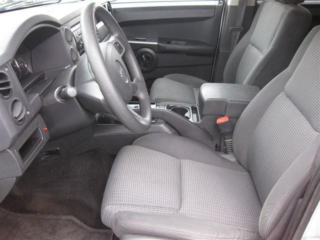 Jeep Commander 2008 photo 5