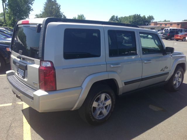 Jeep Commander 2008 photo 4