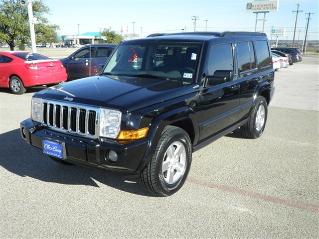 Jeep Commander 2008 photo 2