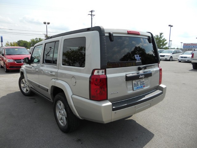 Jeep Commander 2008 photo 4