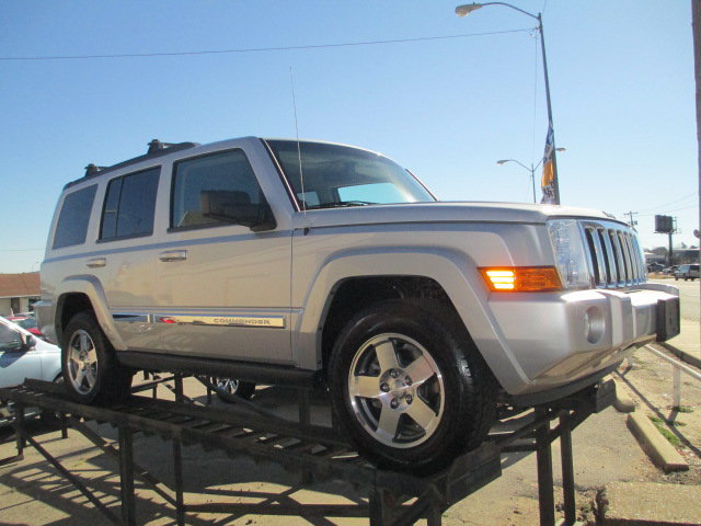 Jeep Commander 2010 photo 2