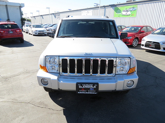 Jeep Commander 2010 photo 1