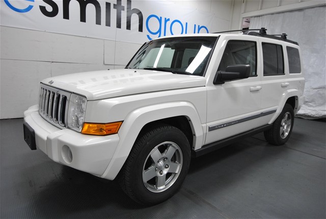 Jeep Commander 2010 photo 2