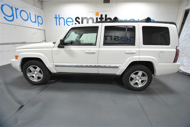 Jeep Commander 2010 photo 3