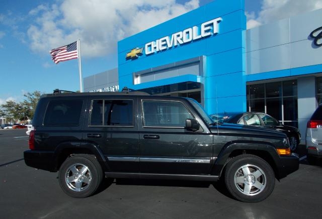 Jeep Commander 2010 photo 1