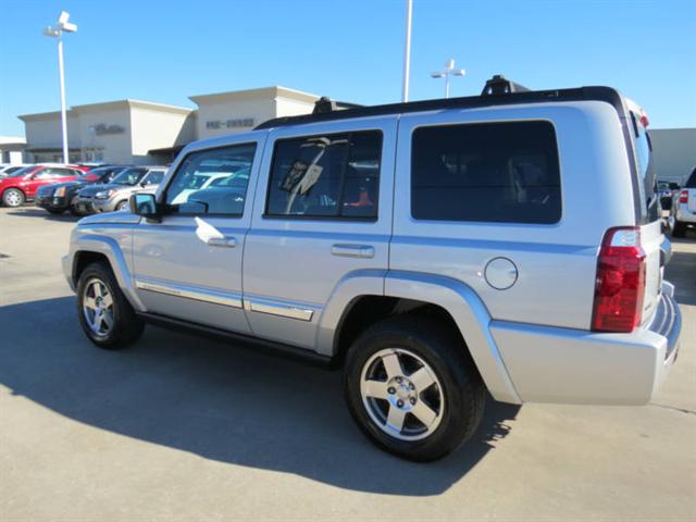 Jeep Commander 2010 photo 3