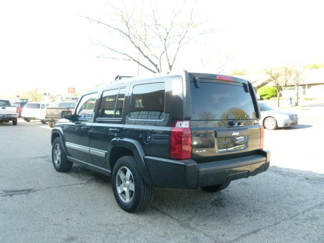 Jeep Commander 2010 photo 3